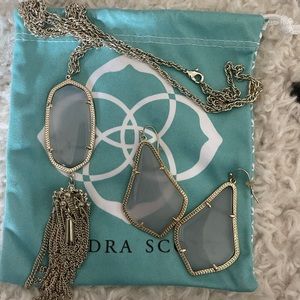Kendra Scott Rayne and Danielle set